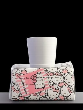 Hello Kitty All-Over Print Zip Wallet NWT